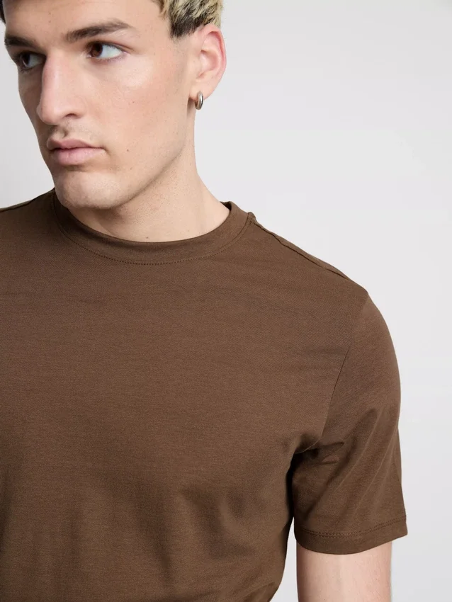 Slim-fit stretch t-shirt
