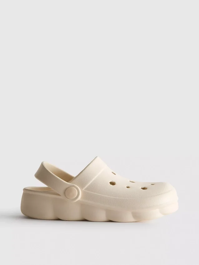 Slingback beach clogs