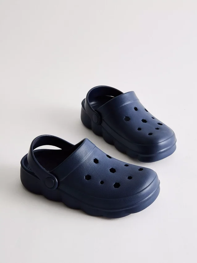 Slingback clogs