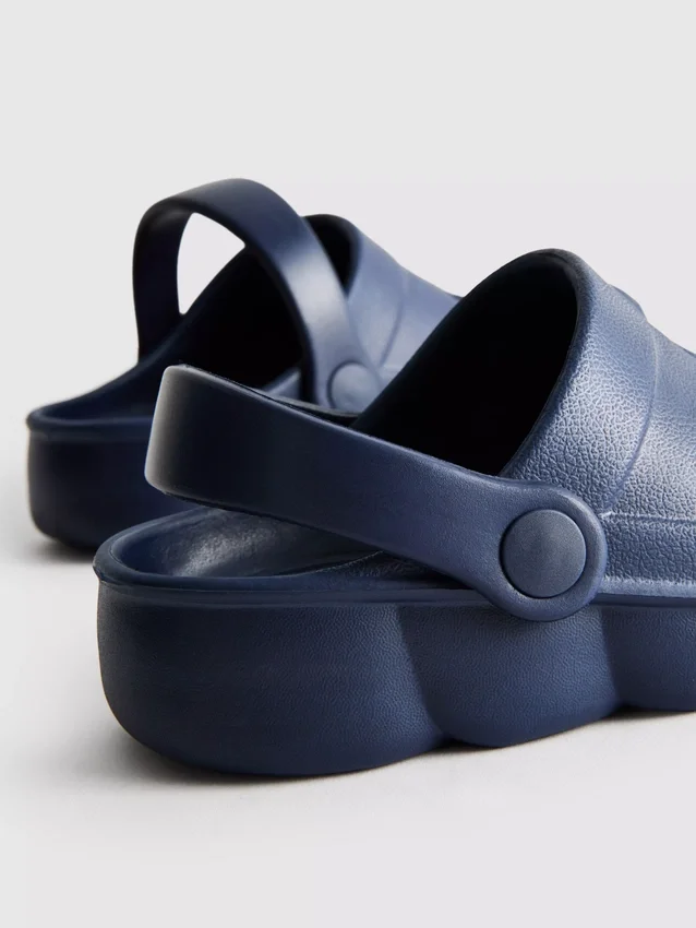 Slingback clogs