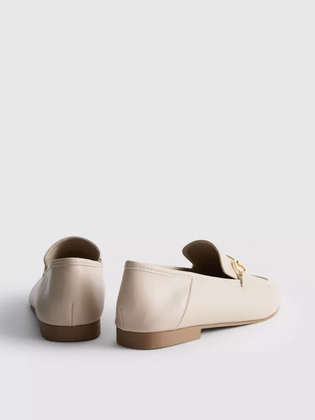 Snaffle detail loafers