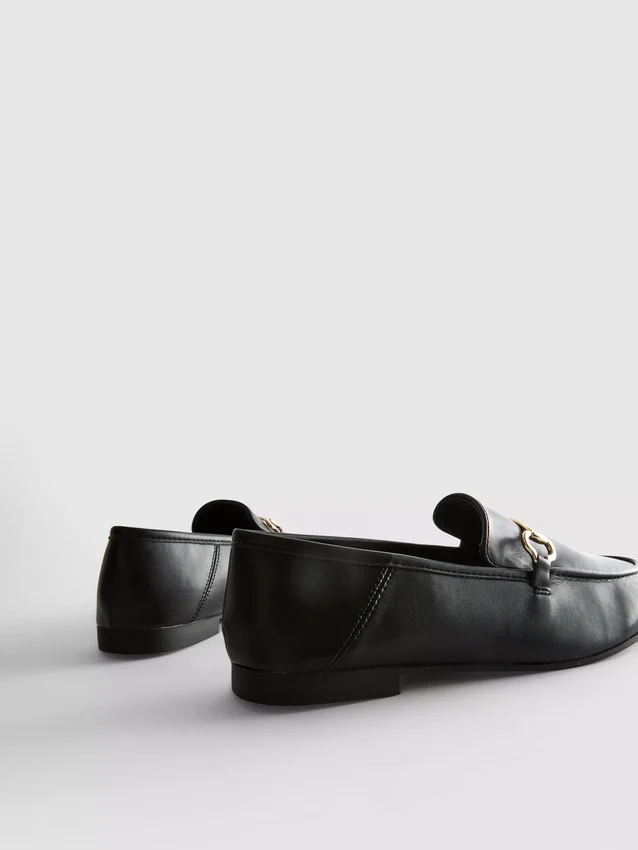 Snaffle detail loafers