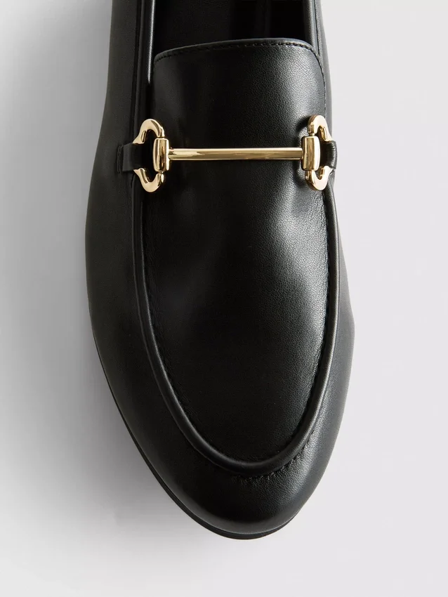 Snaffle detail loafers