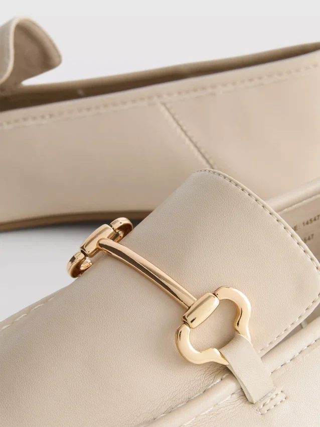 Snaffle detail loafers