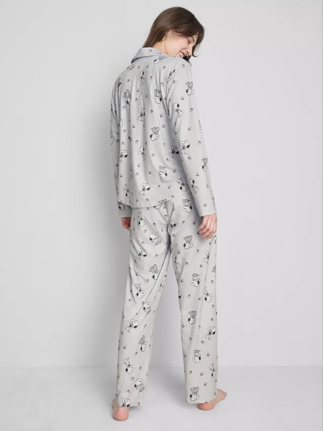Snoopy graphic boyfriend pajamas