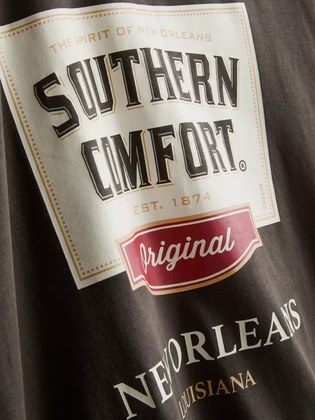 Southern comfort graphic t-shirt