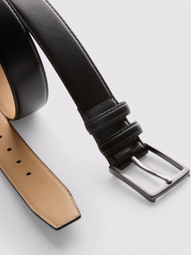 Square-buckle belt