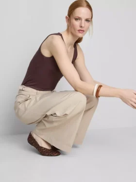 Square neck tank