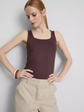 Square neck tank