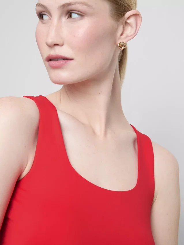 Square neck tank