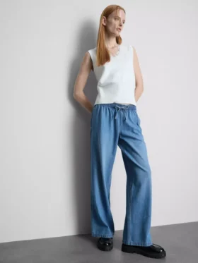 Straight-leg denim joggers