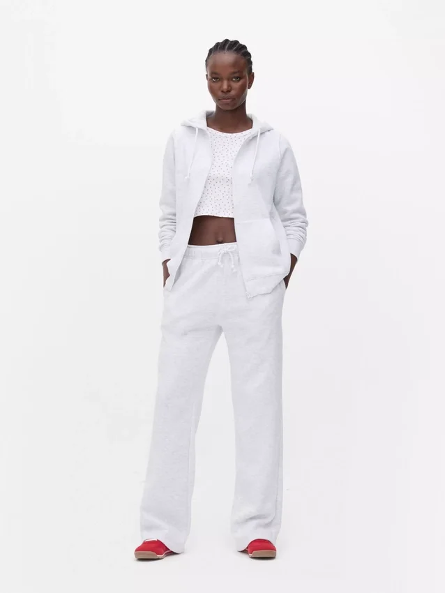 Straight leg sweatpants
