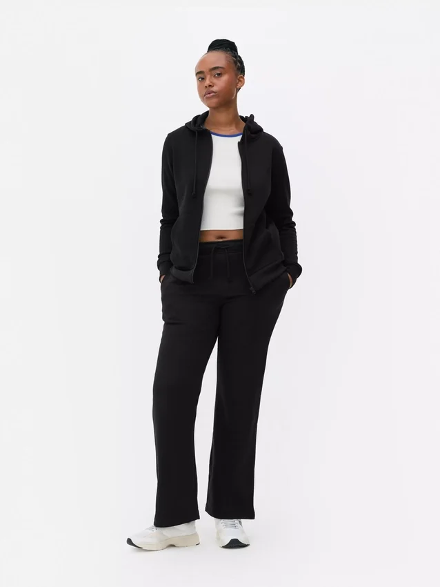 Straight leg sweatpants