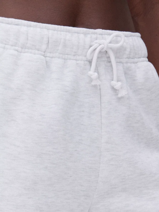 Straight leg sweatpants