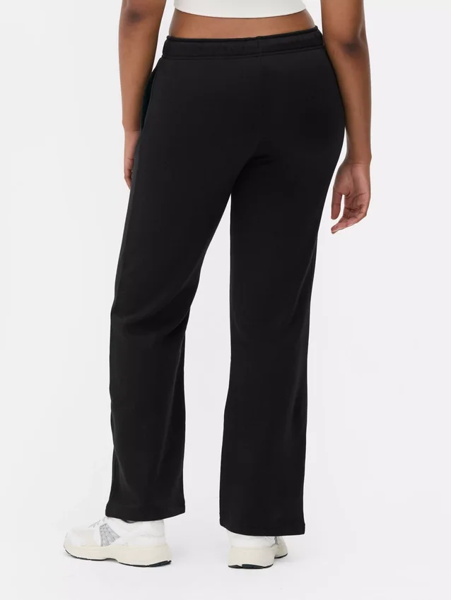 Straight leg sweatpants