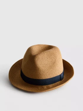 Straw trilby