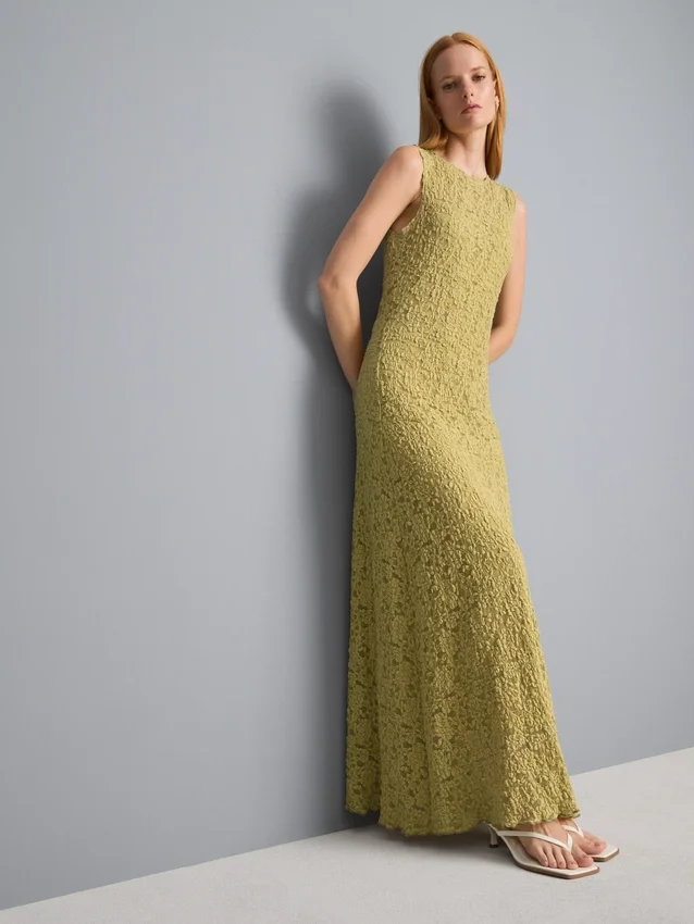 Stretch lace maxi dress