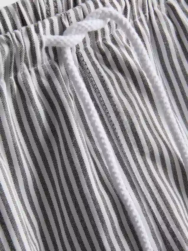 Stripe high-waisted oxford shorts