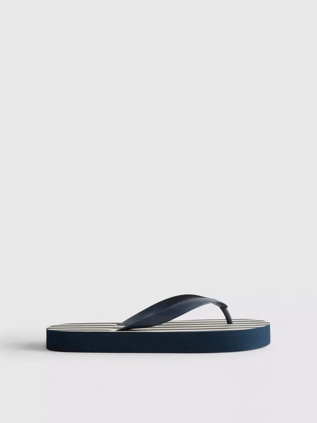 Striped flatform flip flops