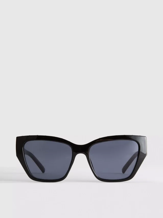 Studded cat-eye sunglasses