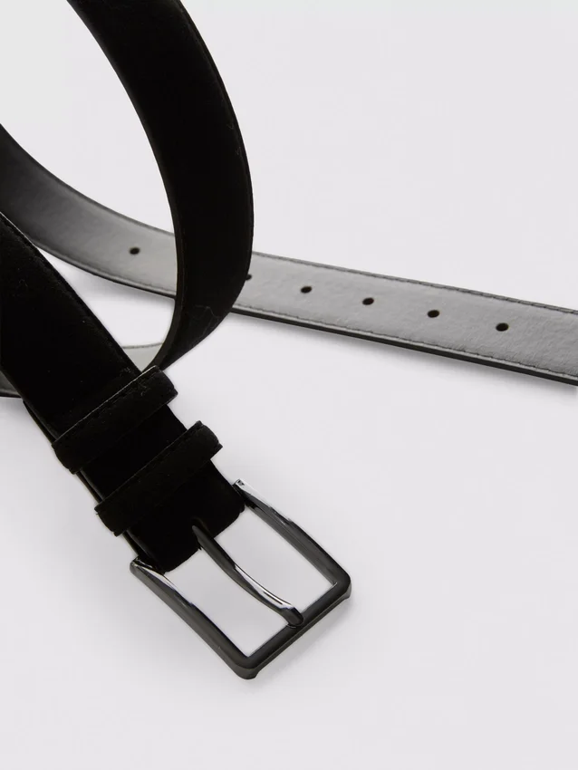 Suede belt