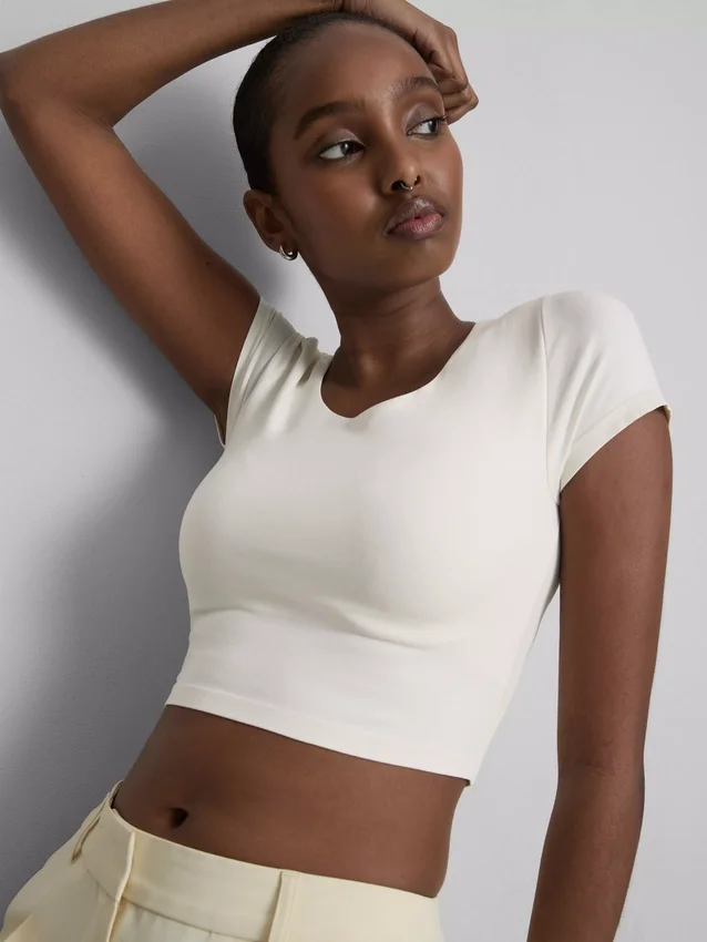 Super soft scoopneck crop top