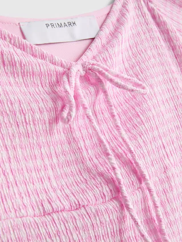 Sweetheart crinkle midi dress
