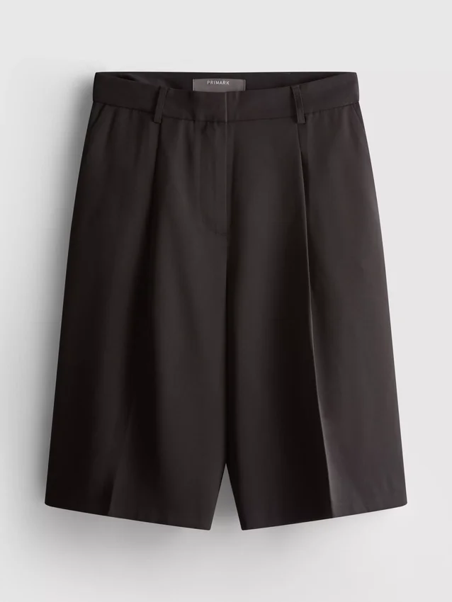 Tailored bermuda shorts