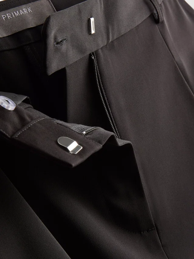Tailored bermuda shorts