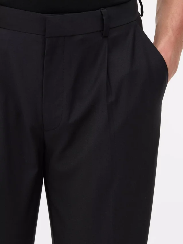 Tailored suit pants