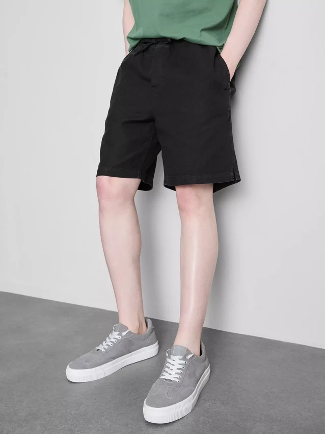 Textured drawstring shorts