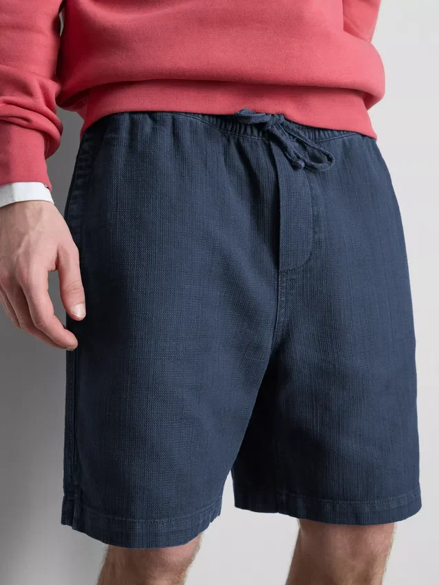 Textured drawstring shorts