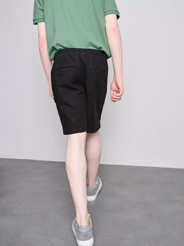 Textured drawstring shorts