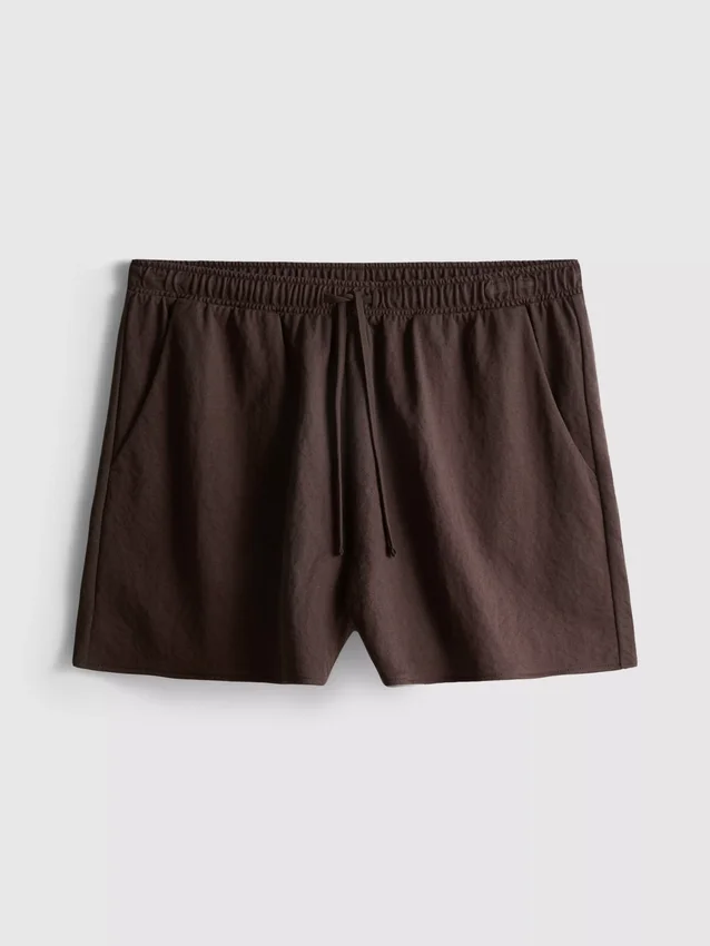 Textured drawstring shorts