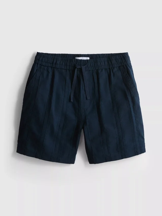 Textured drawstring shorts
