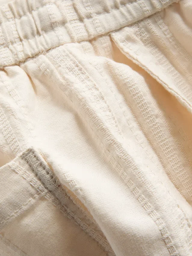 Textured drawstring shorts