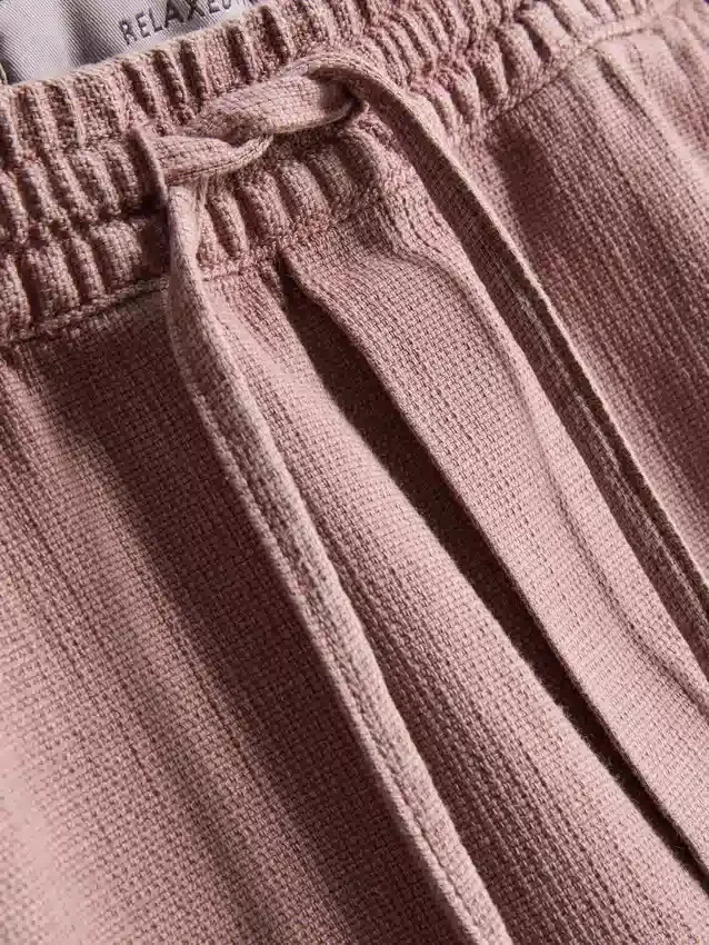 Textured drawstring shorts