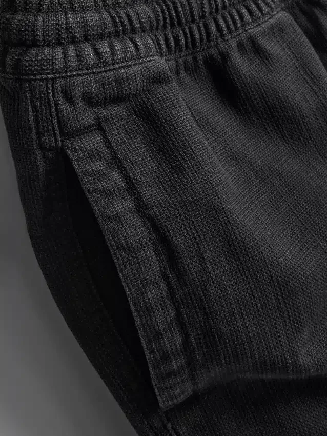 Textured drawstring shorts