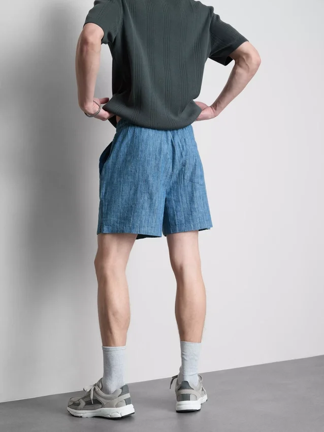 Textured drawstring-waist shorts