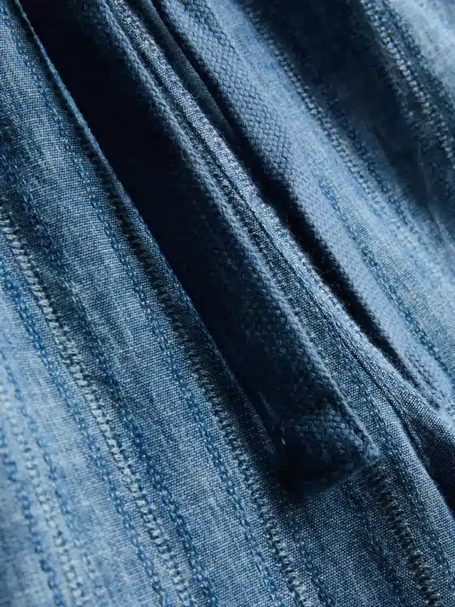 Textured drawstring-waist shorts