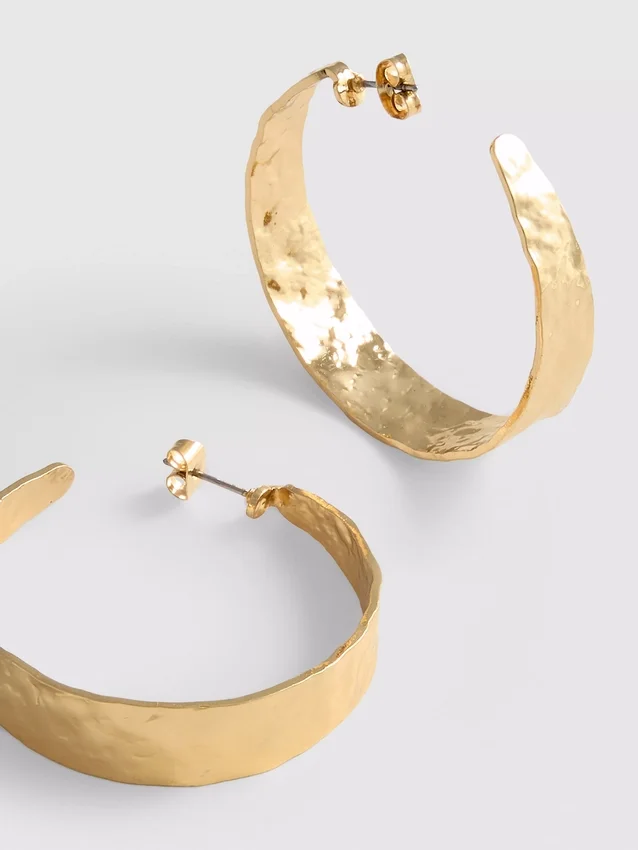 Textured hoop earrings