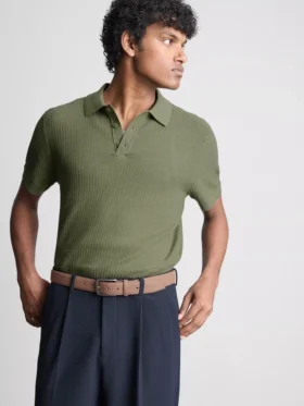Textured knitted polo shirt