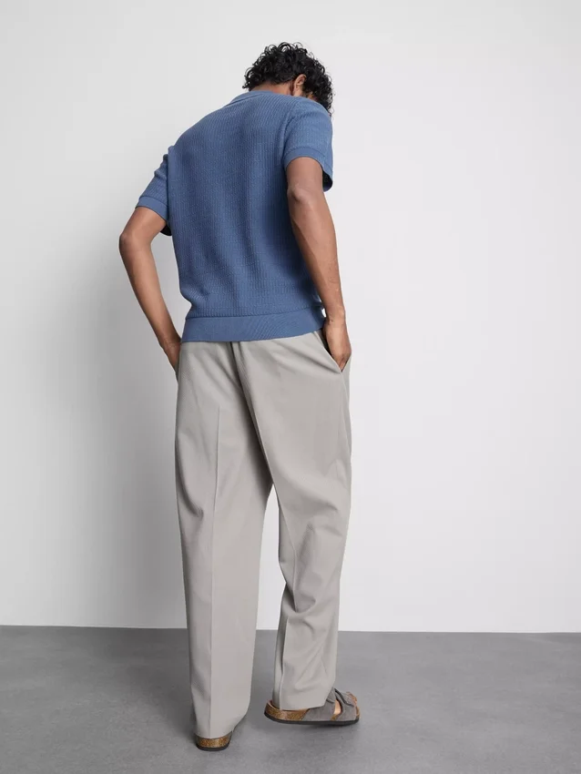 Textured knitted polo shirt