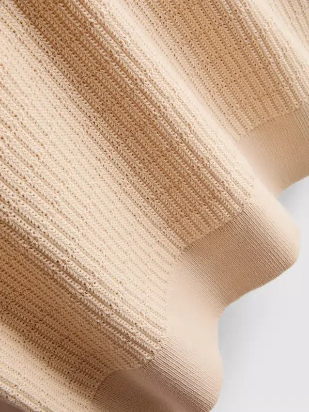Textured knitted polo shirt