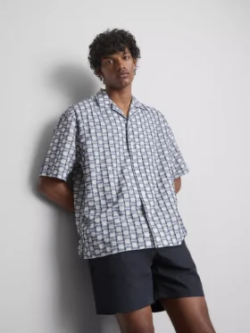 Textured revere shirt