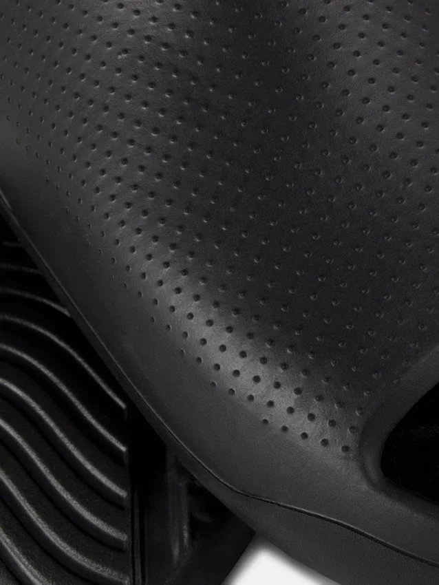 Textured slides