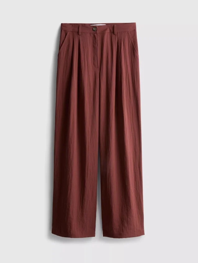 Textured slouchy mid-rise pants