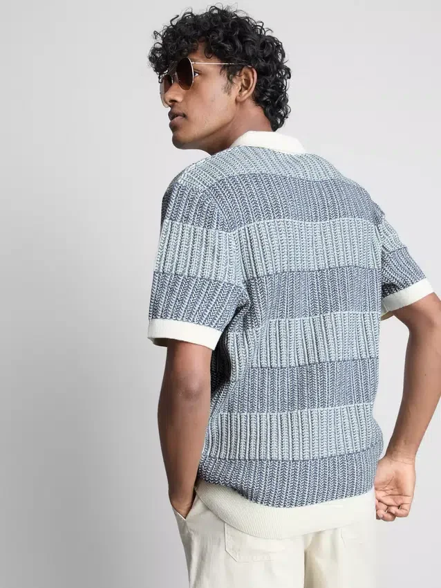 Textured stripe knitted polo shirt