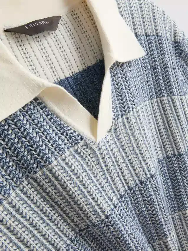 Textured stripe knitted polo shirt