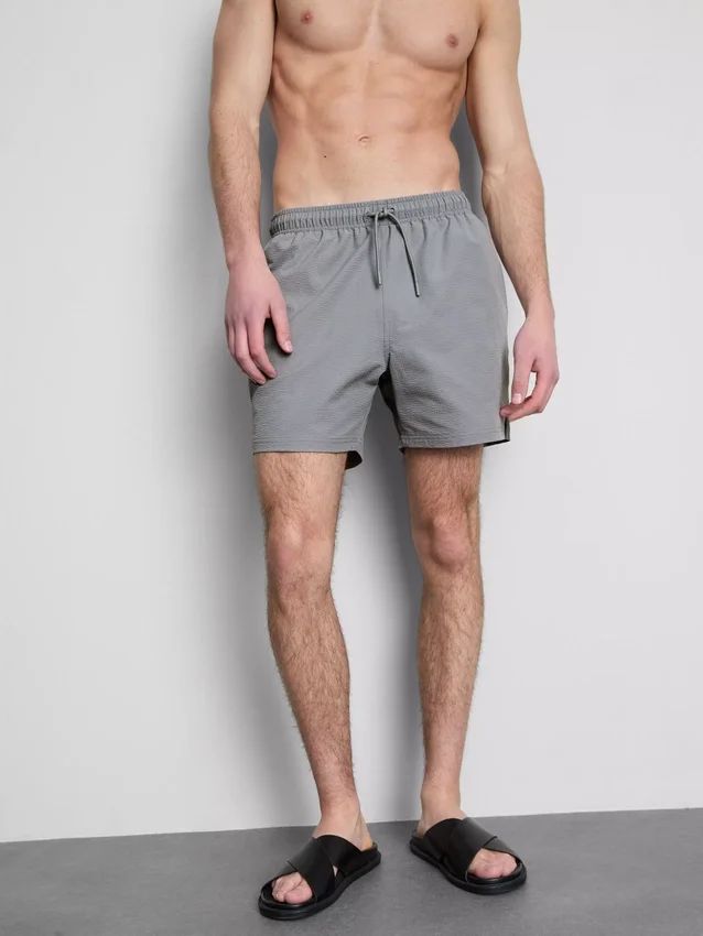 Textured swimming shorts